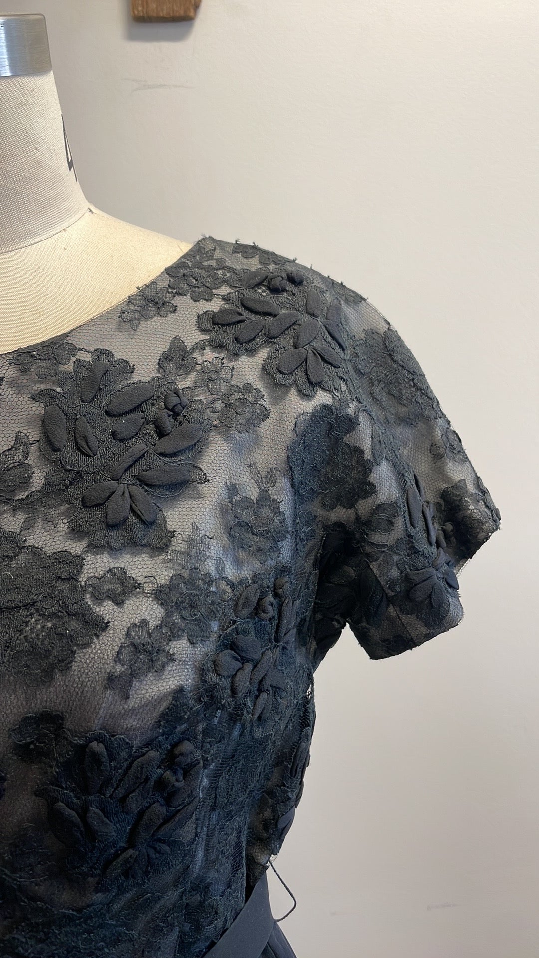 Vintage Lace Black Dress Lavender Elephant Vintage Lace Black Dress Lavender Elephant
